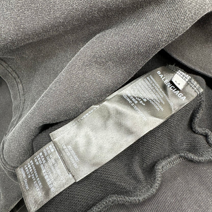 Balenciaga Exclusive Clothing - prezentare produs