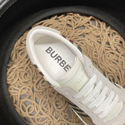 Burberry Exclusive - prezentare produs