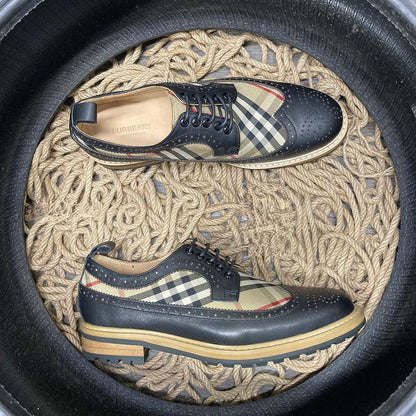 Burberry Exclusive - prezentare produs