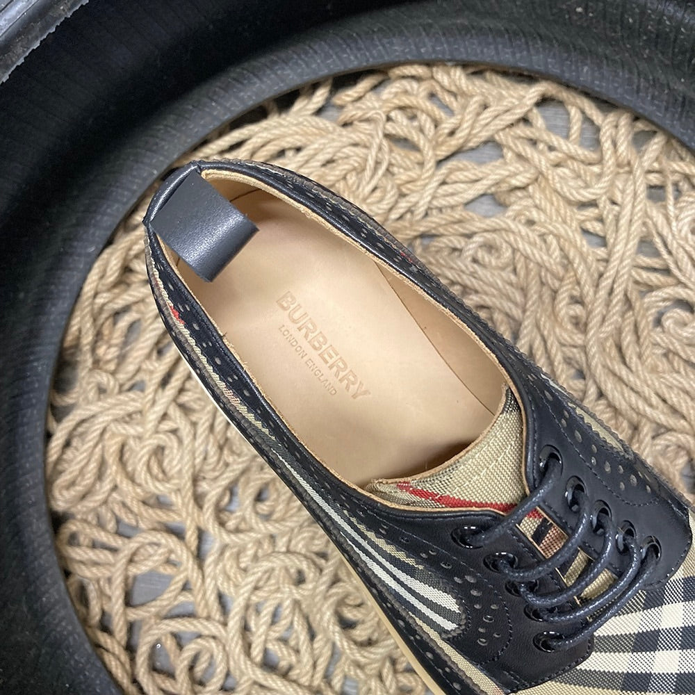 Burberry Exclusive Pantofi sport - prezentare produs