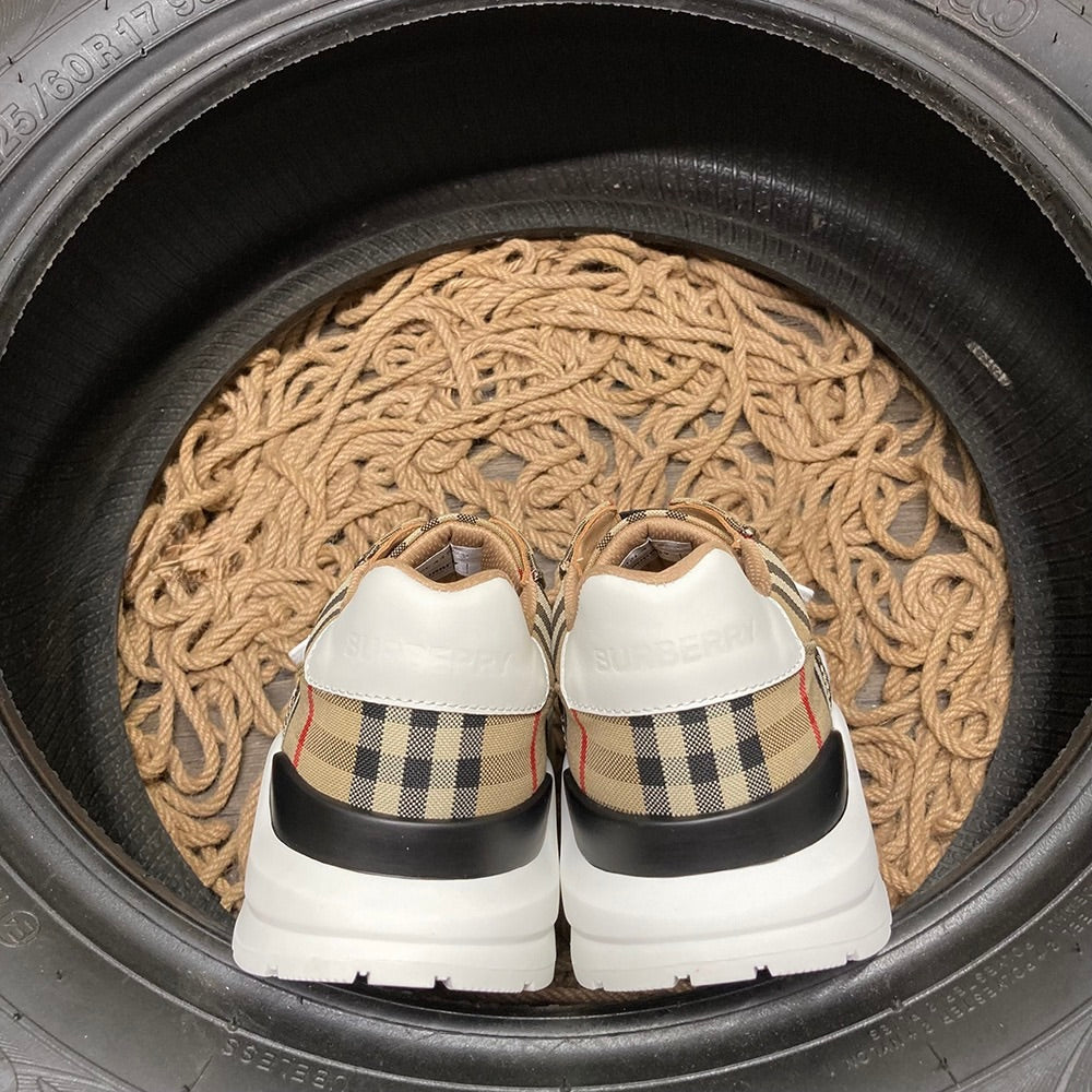 Burberry Exclusive Pantofi sport - prezentare produs
