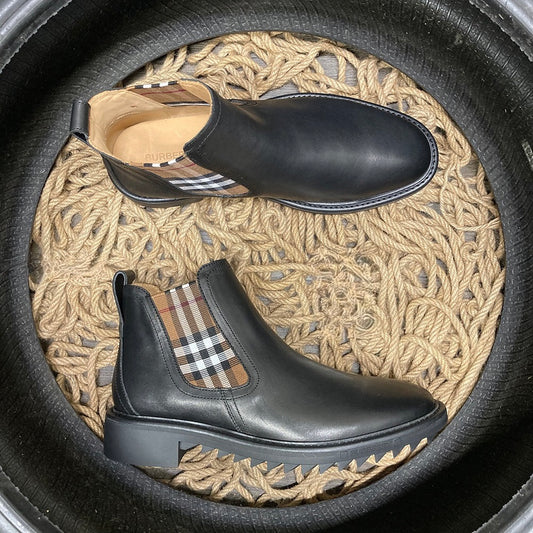 Burberry Exclusive - prezentare produs