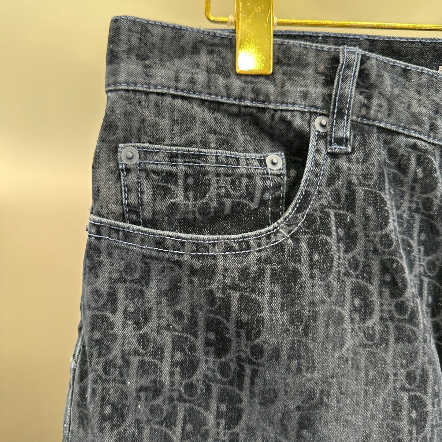 Dior Exclusive Clothing - prezentare produs