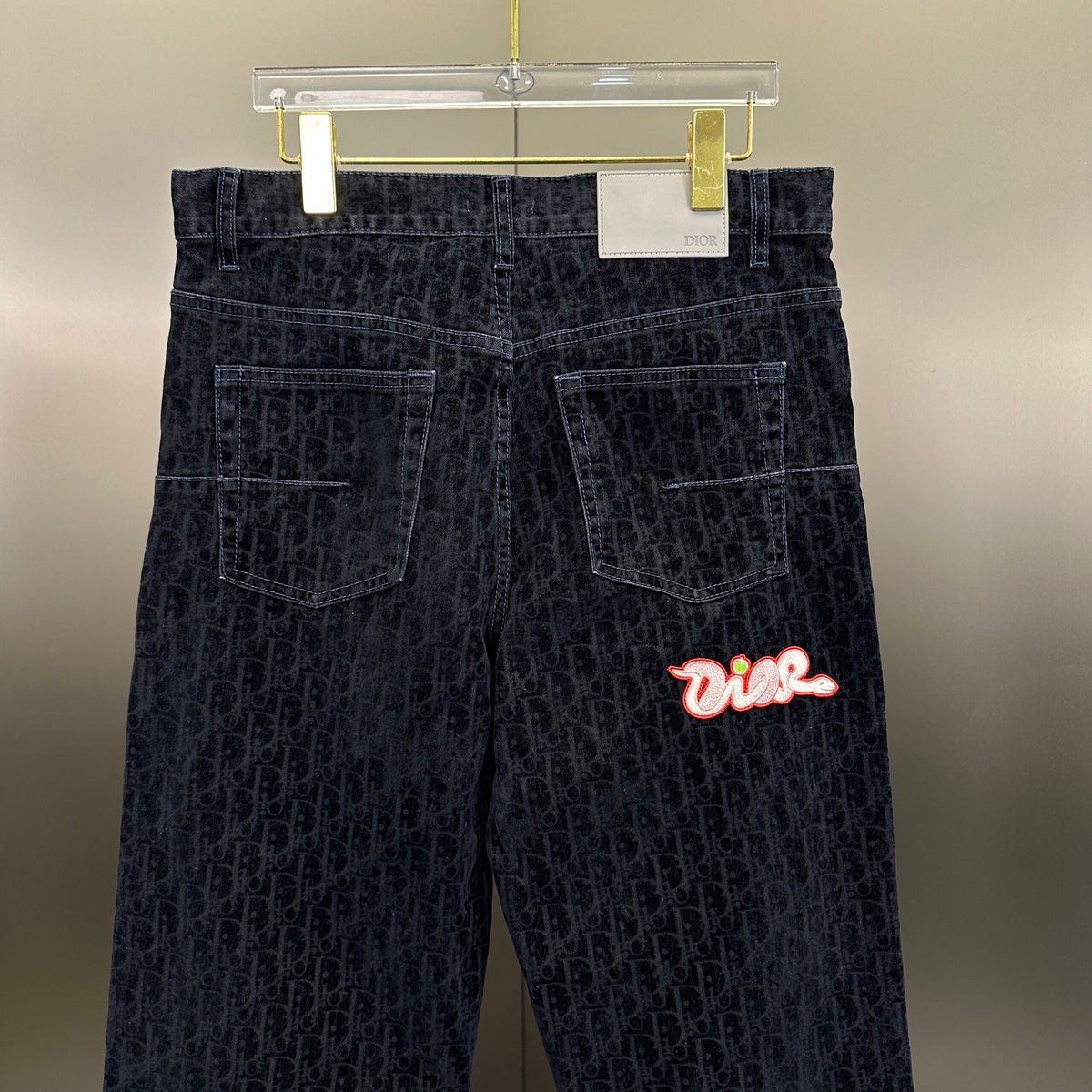 Dior Exclusive Clothing - prezentare produs