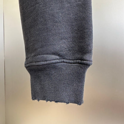 Balenciaga Exclusive Clothing - prezentare produs