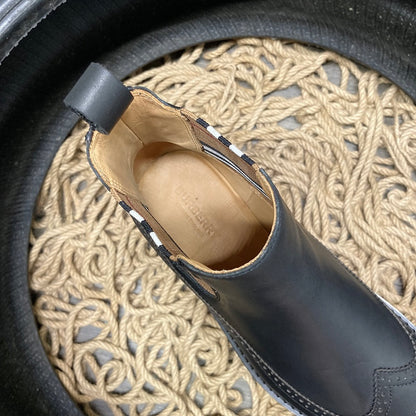 Burberry Exclusive Pantofi sport - prezentare produs
