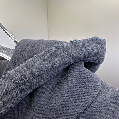 Balenciaga Exclusive Clothing - prezentare produs