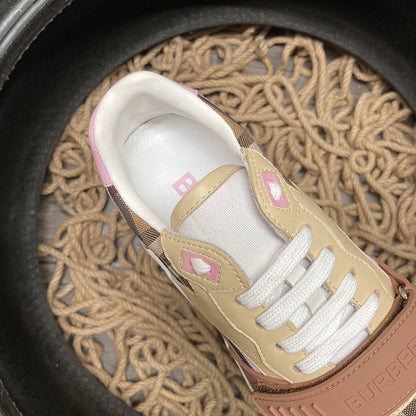 Burberry Exclusive Pantofi sport - prezentare produs