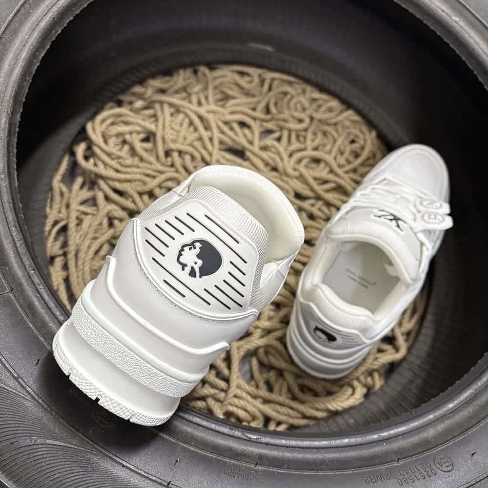 Louis Vuitton LV Trainers Exclusive New Colecție - prezentare produs