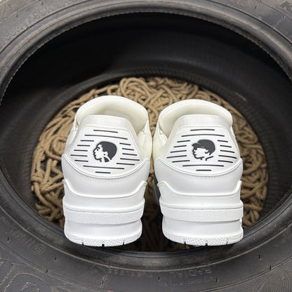 Louis Vuitton LV Trainers Exclusive New Colecție - prezentare produs