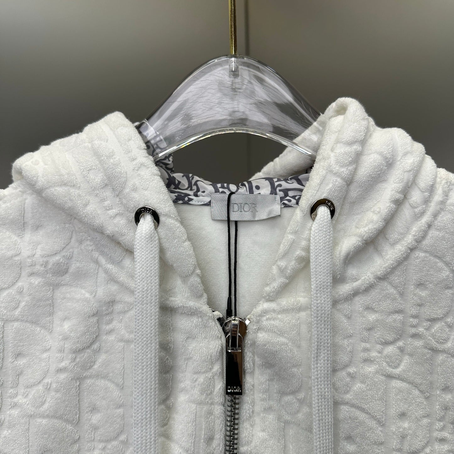 Dior Exclusive Clothing - prezentare produs