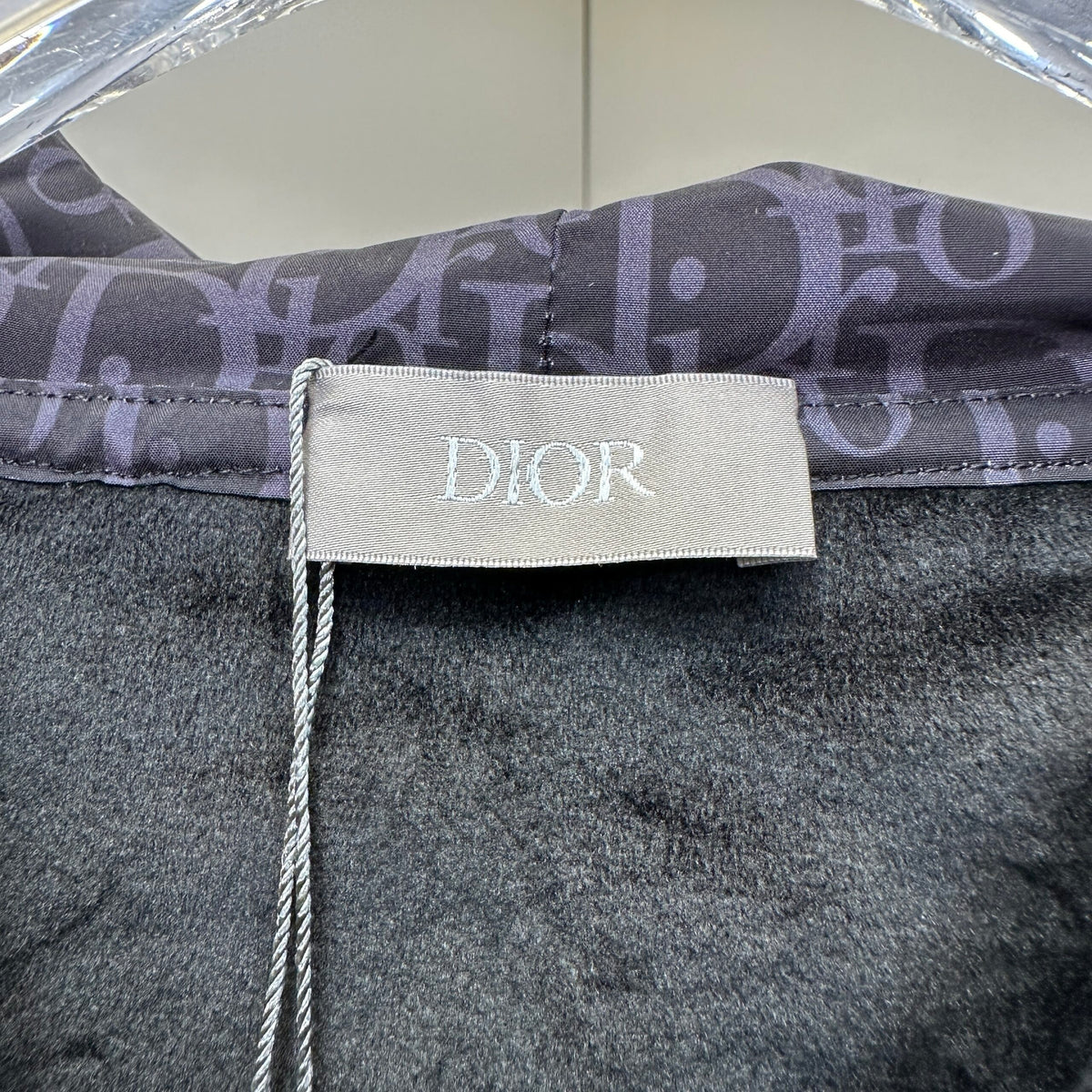 Dior Exclusive Clothing - prezentare produs