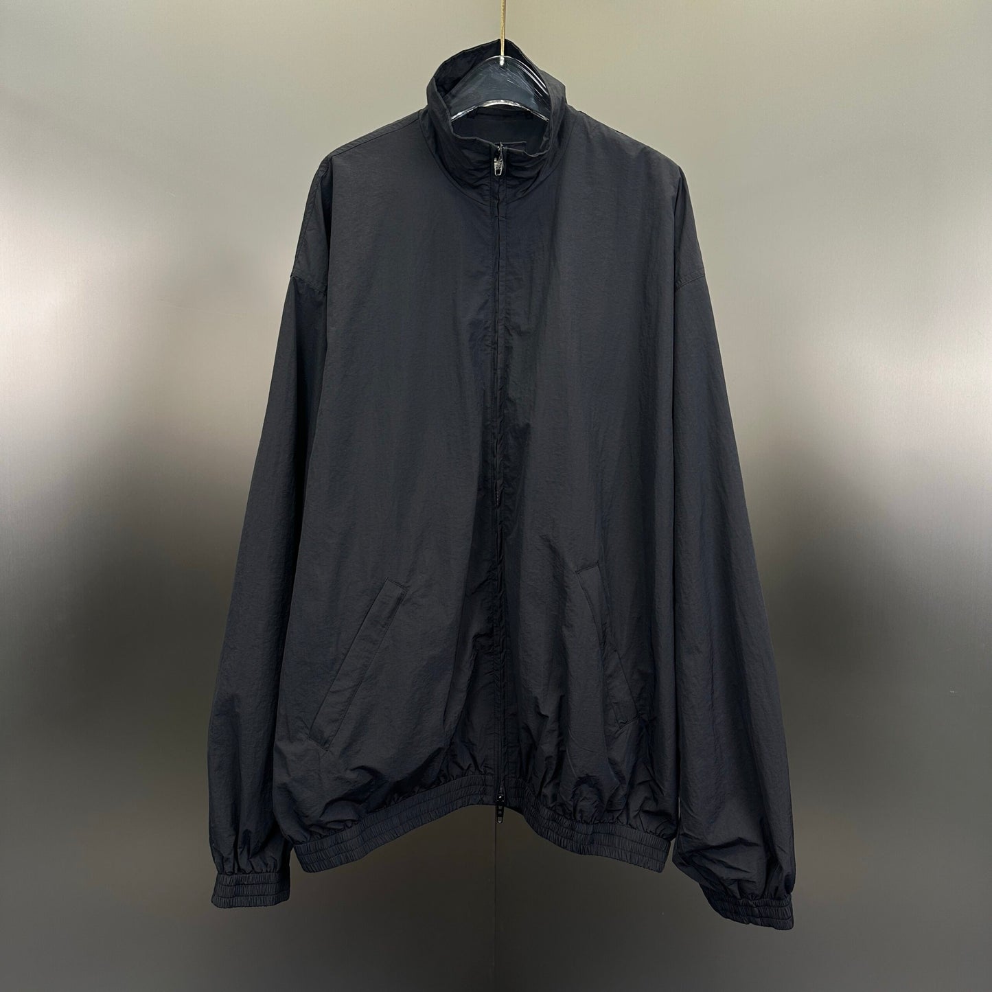 Balenciaga Exclusive Geacă - prezentare produs