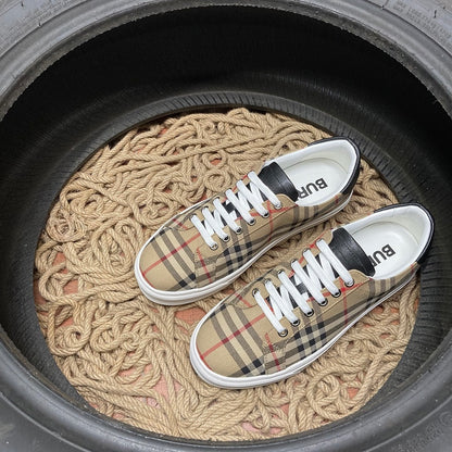 Burberry Exclusive Pantofi sport - prezentare produs