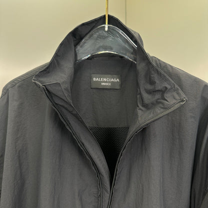 Balenciaga Exclusive Clothing - prezentare produs