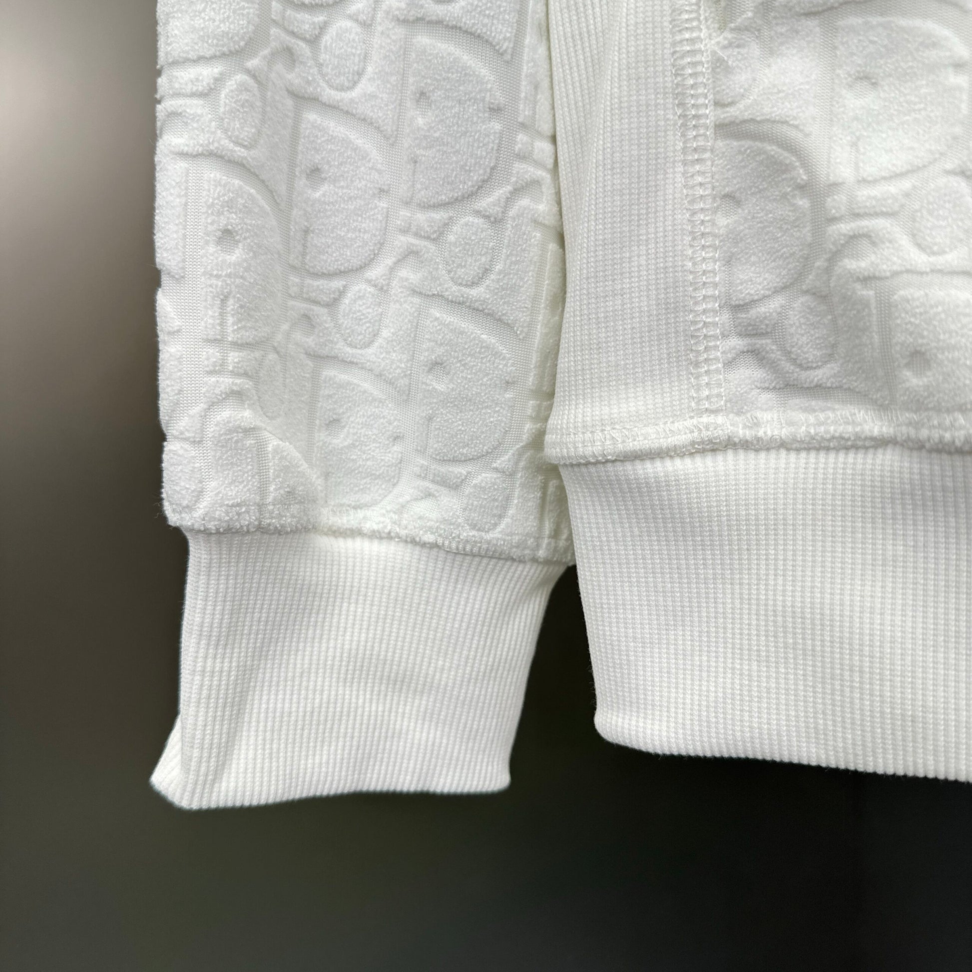 Dior Exclusive Clothing - prezentare produs