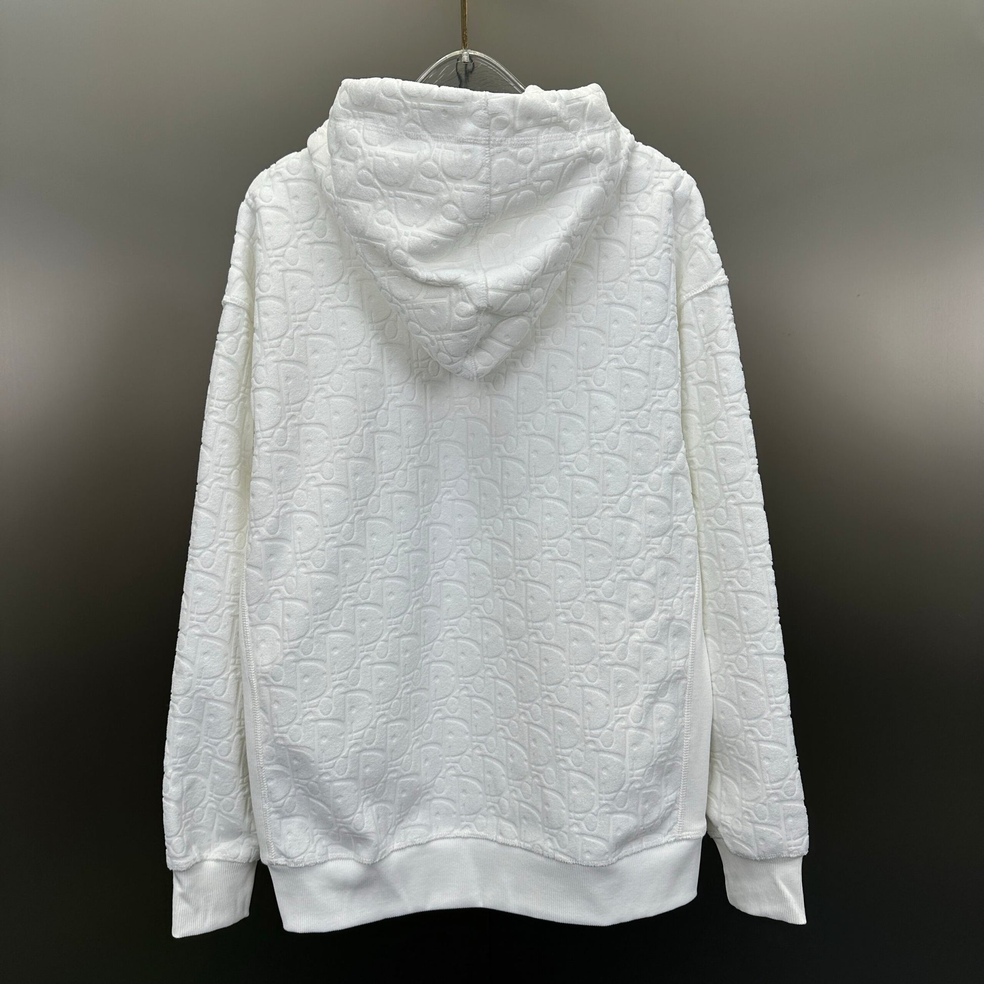 Dior Exclusive Clothing - prezentare produs