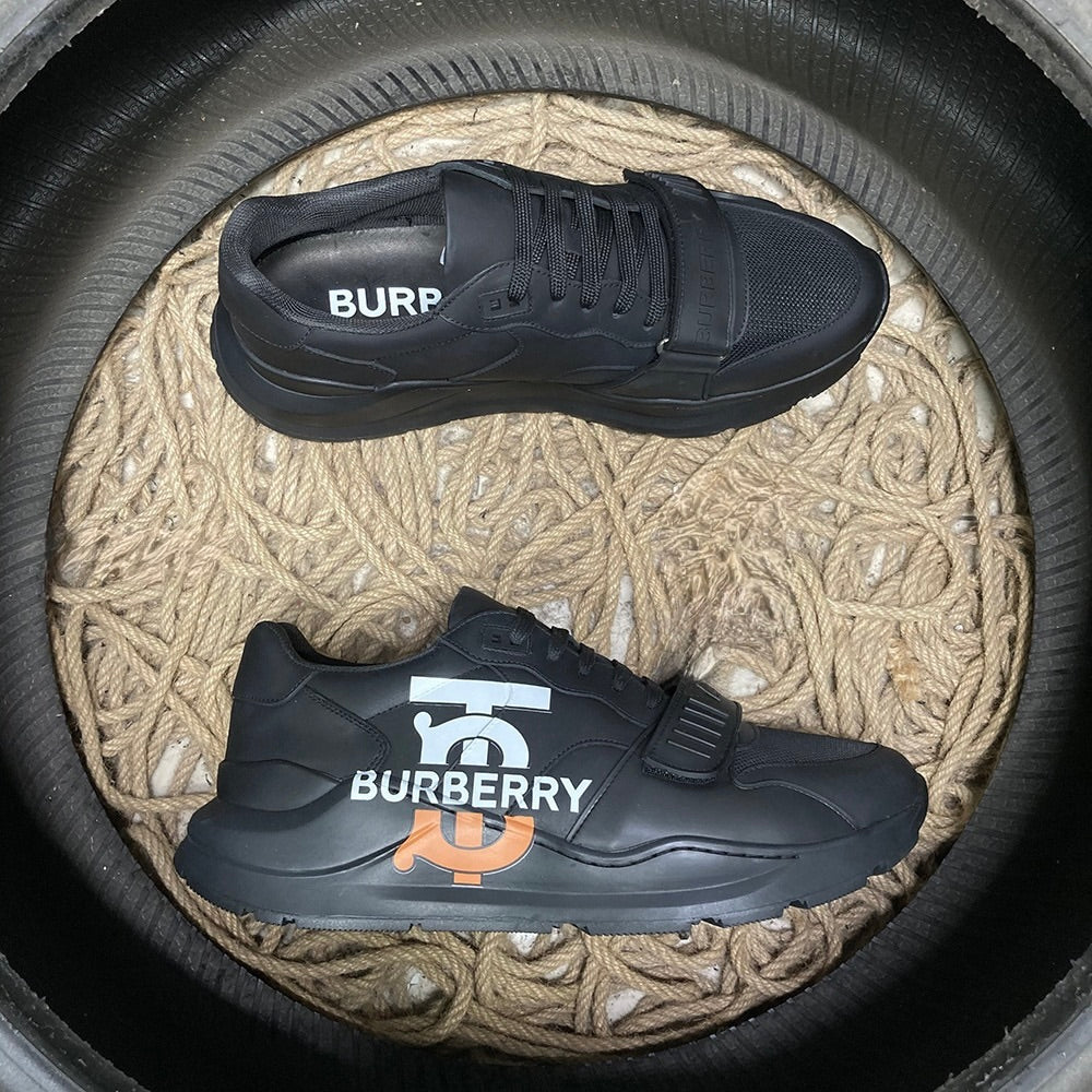 Burberry Exclusive - prezentare produs