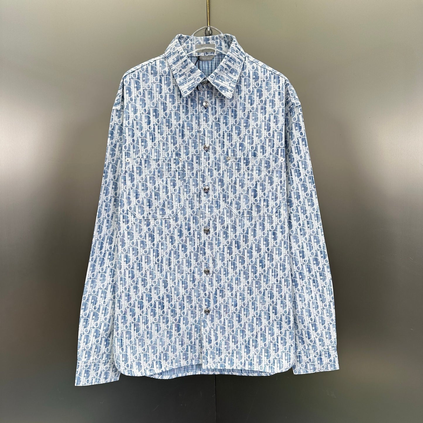 Dior Exclusive Cămașă - prezentare produs