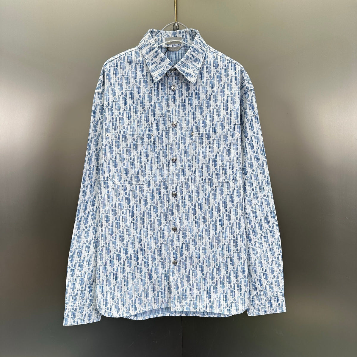 Dior Exclusive Cămașă - prezentare produs