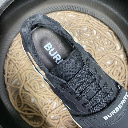 Burberry Exclusive Pantofi sport - prezentare produs