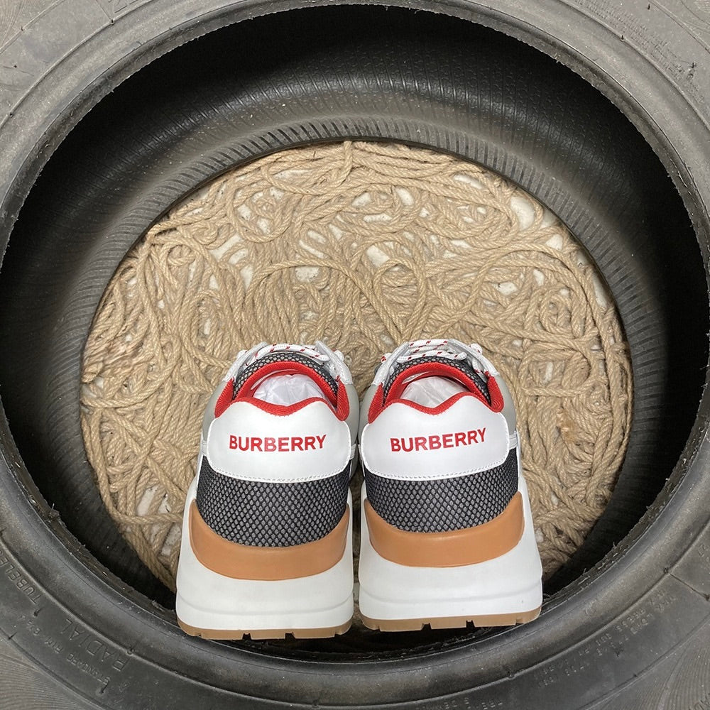 Burberry Exclusive Pantofi sport - prezentare produs
