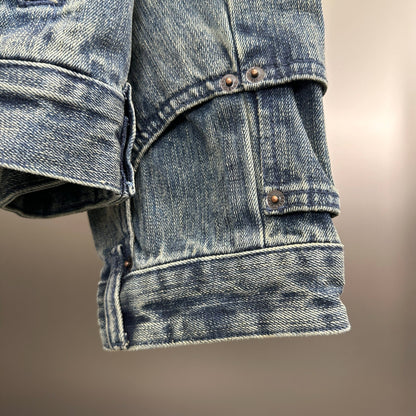 Balenciaga Exclusive Clothing - prezentare produs
