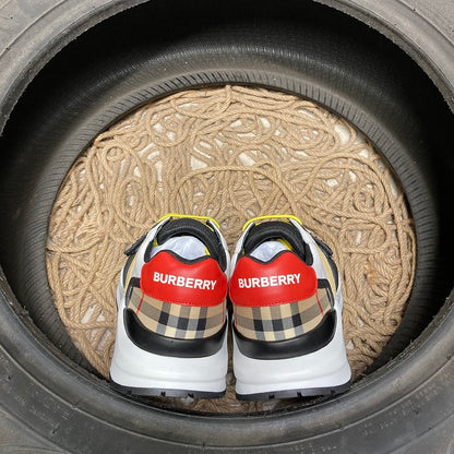 Burberry Exclusive Pantofi sport - prezentare produs
