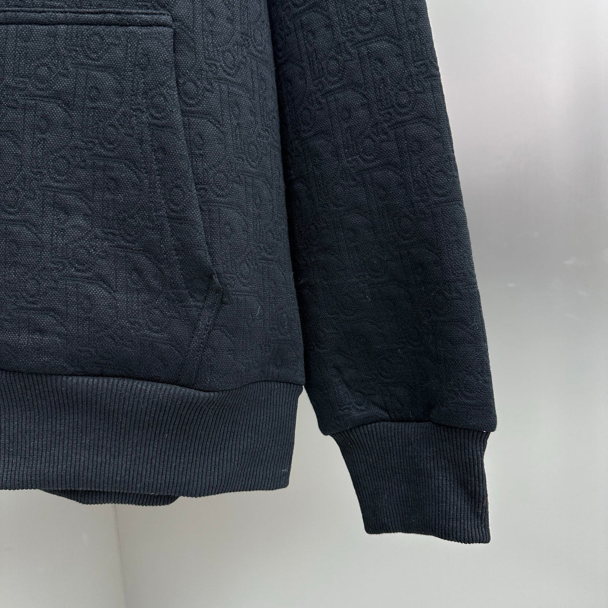 Dior Exclusive Clothing - prezentare produs