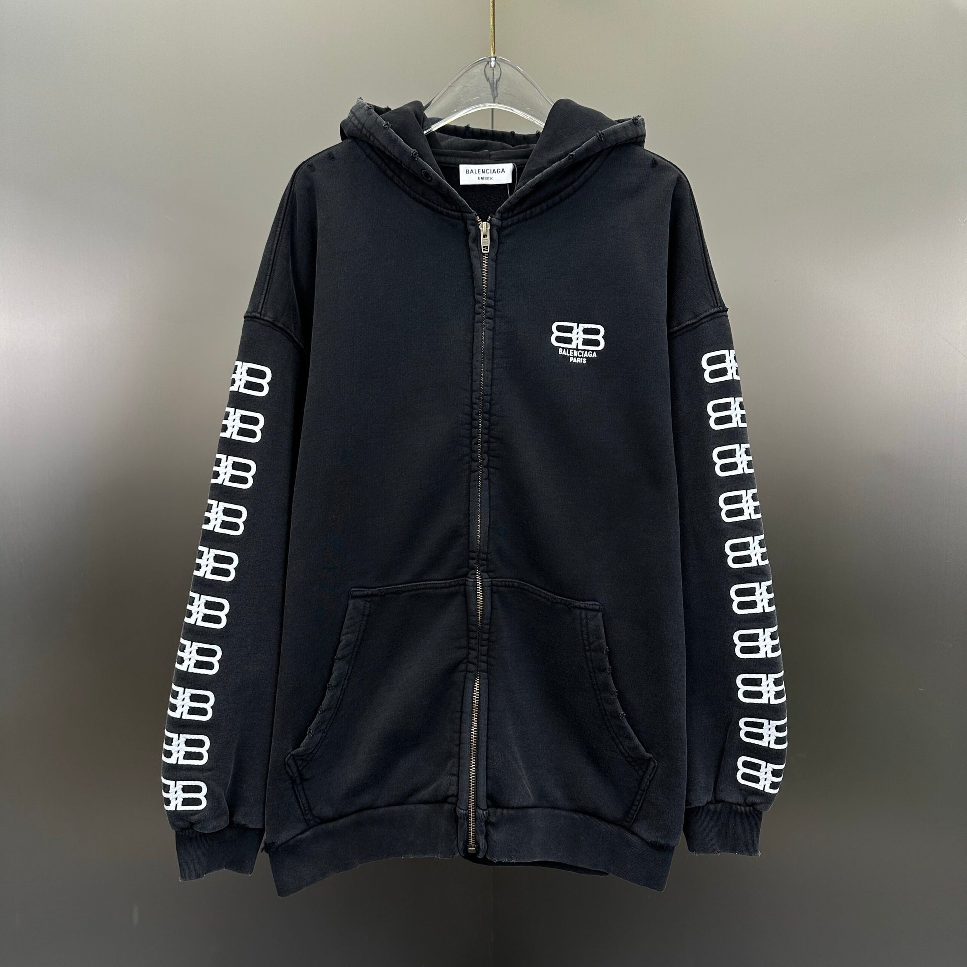 Balenciaga Exclusive Hanorac - prezentare produs