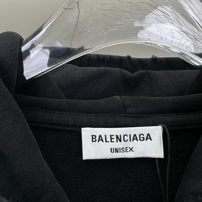 Balenciaga Exclusive Clothing - prezentare produs