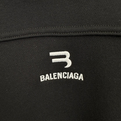 Balenciaga Exclusive Clothing - prezentare produs