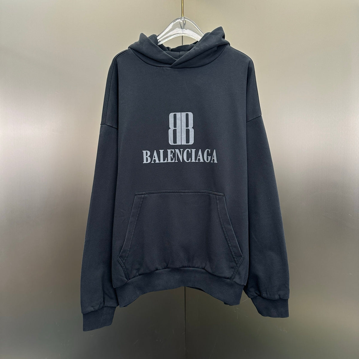 Balenciaga Exclusive Hanorac - prezentare produs