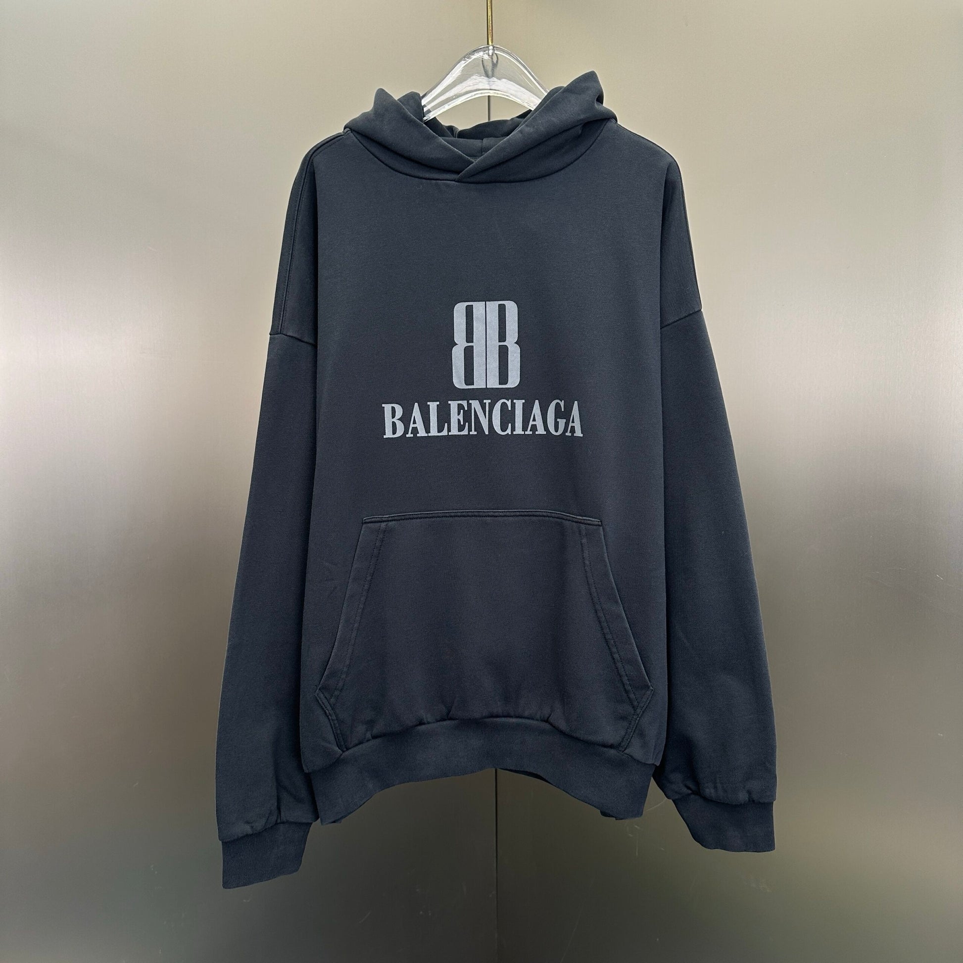 Balenciaga Exclusive Hanorac - prezentare produs