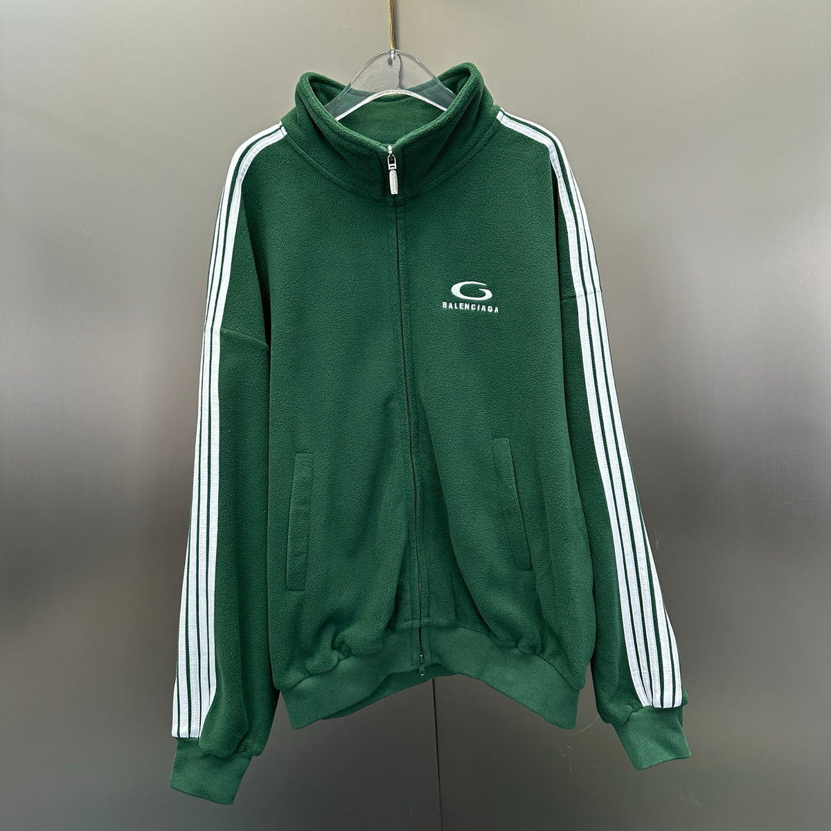 Balenciaga Exclusive Geacă - prezentare produs