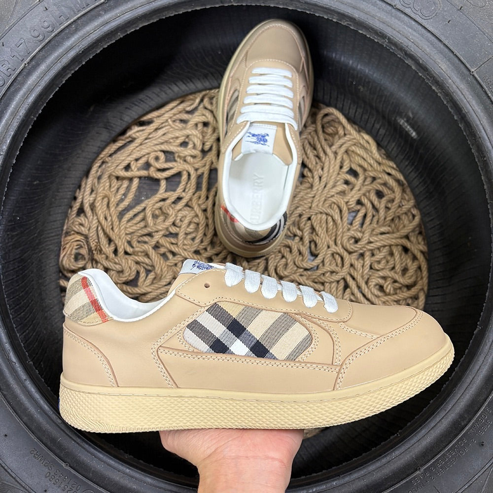 Burberry Exclusive Pantofi sport - prezentare produs