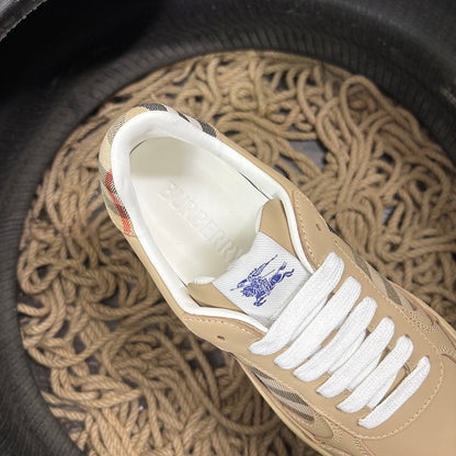 Burberry Exclusive Pantofi sport - prezentare produs