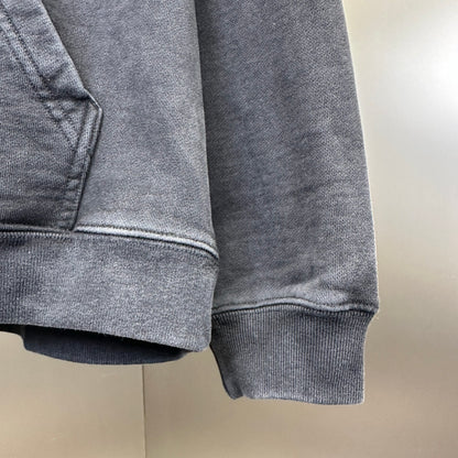 Balenciaga Exclusive Clothing - prezentare produs