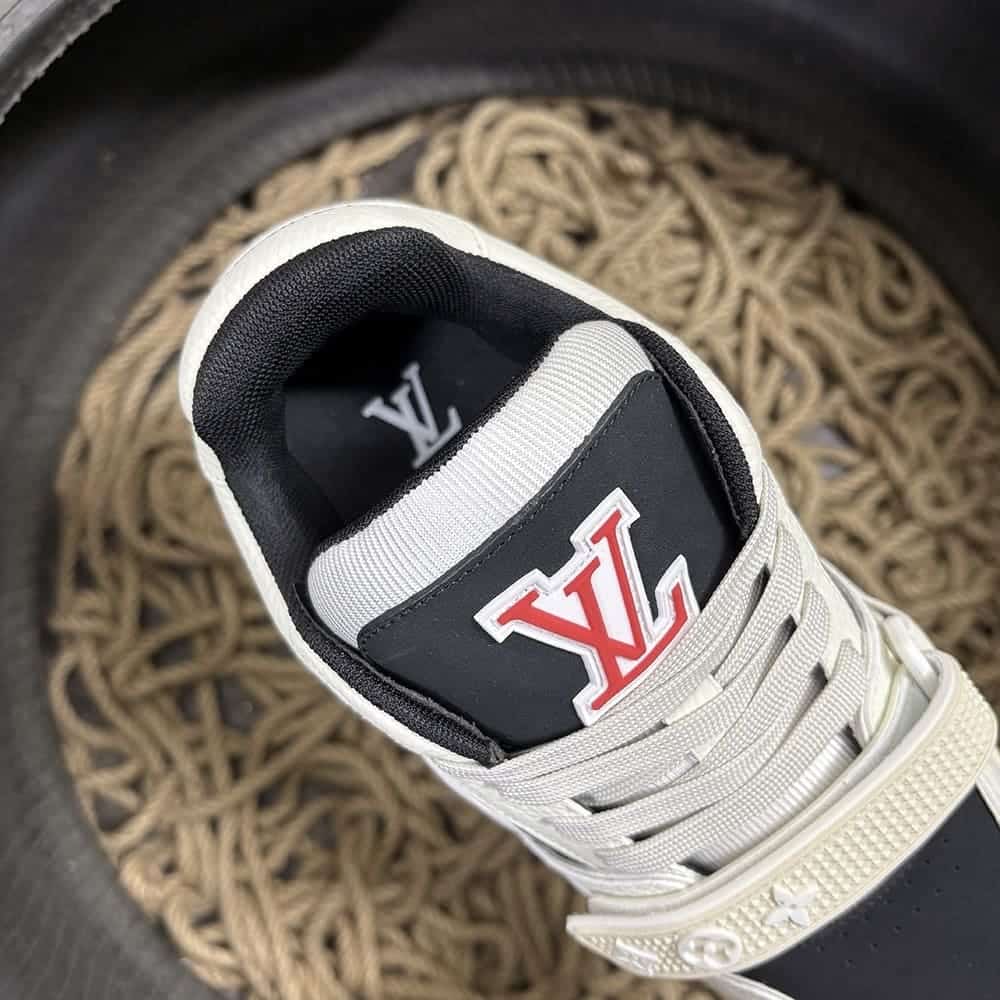 Louis Vuitton LV Trainers Exclusive New Colecție - prezentare produs