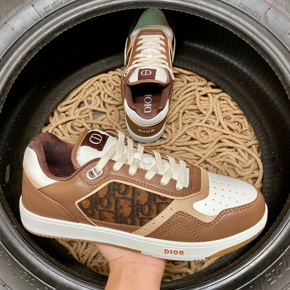 Dior B26 - prezentare produs