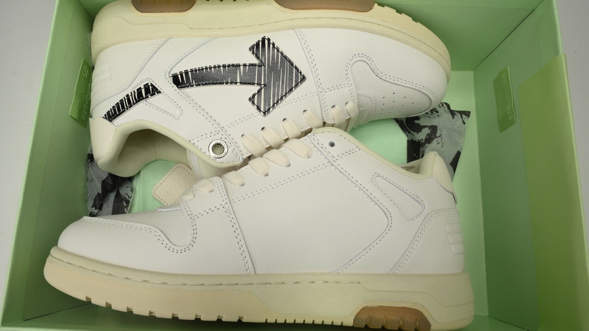 Off-White Out Of Office - prezentare produs