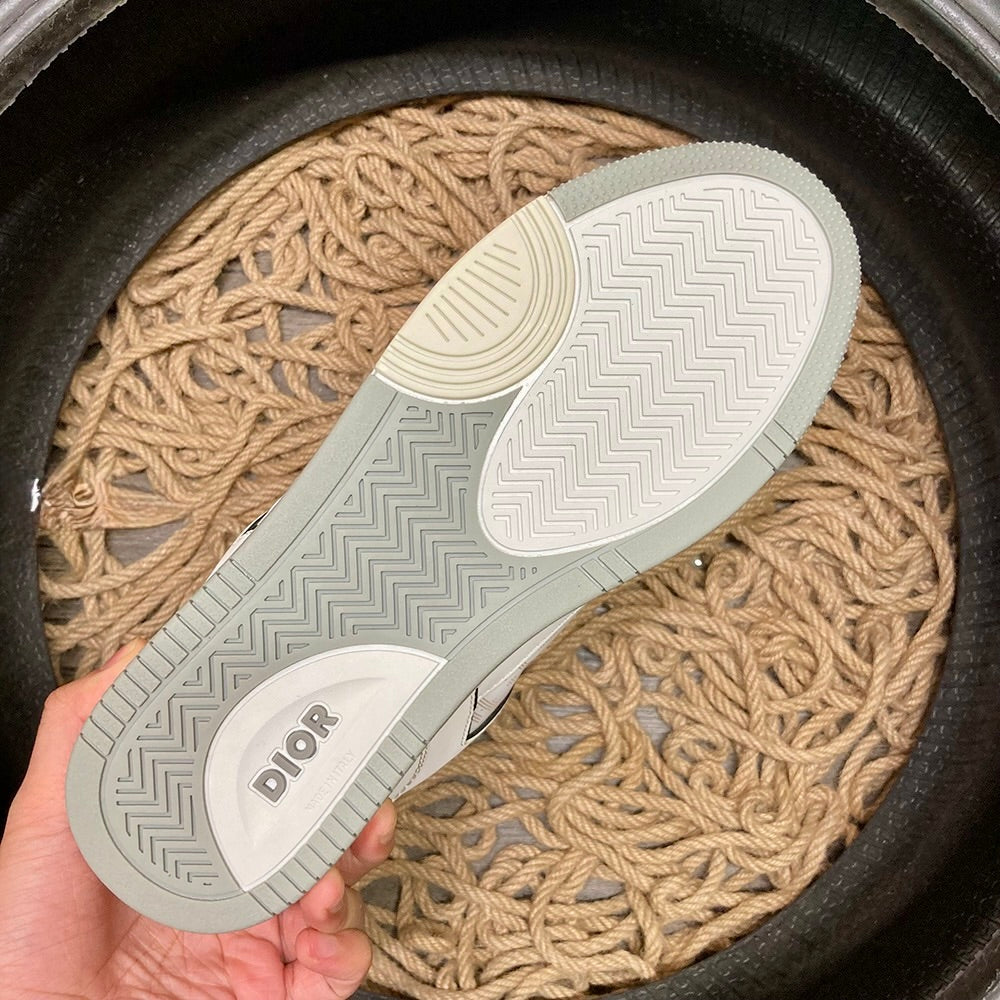 Dior B26 - prezentare produs