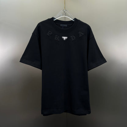 Prada Tricou Exclusive - prezentare produs