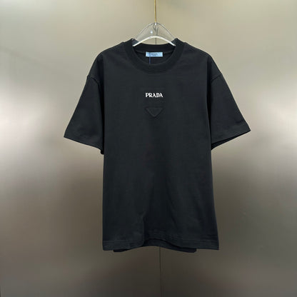 Prada Tricou Exclusive - prezentare produs