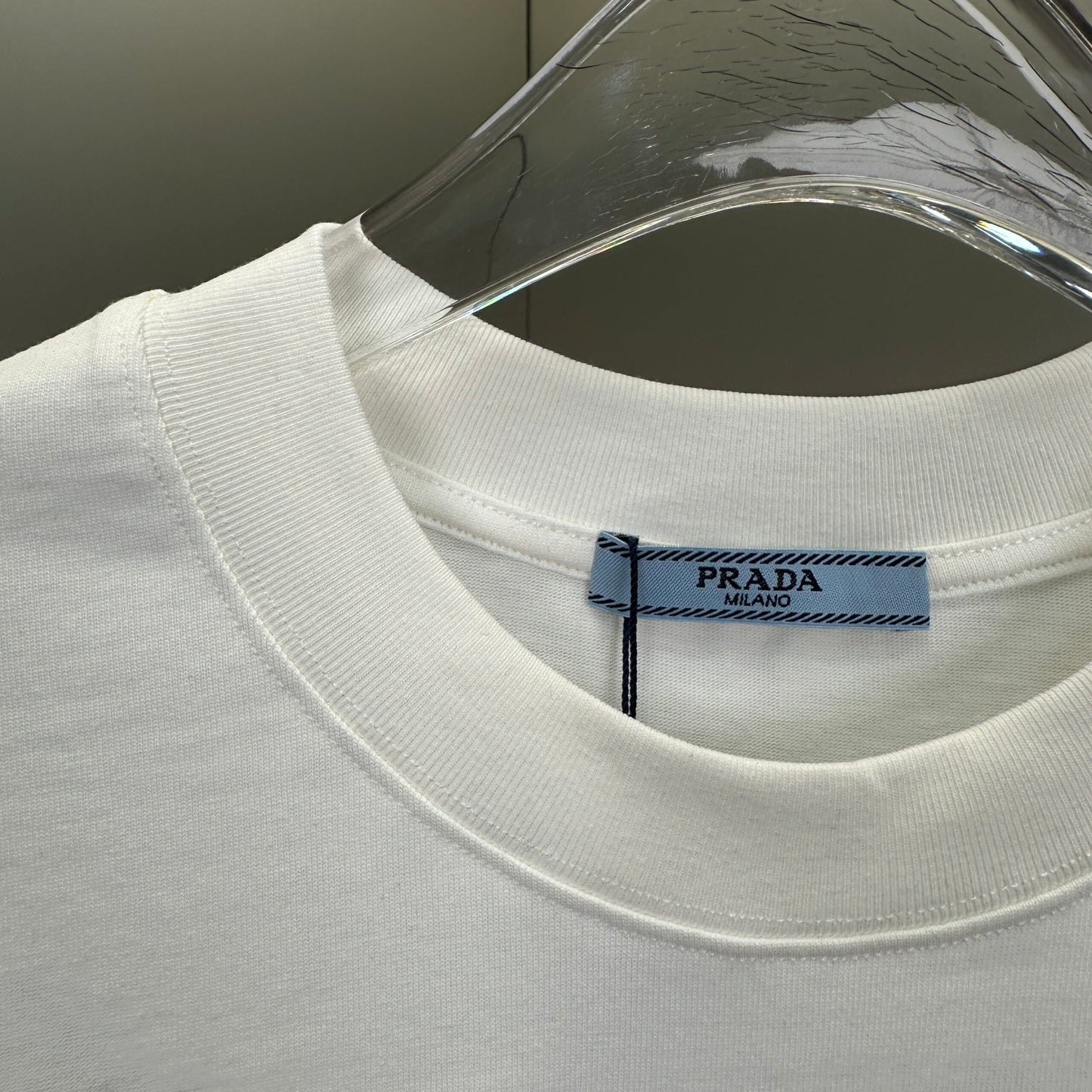 Prada T Cămașă Exclusive - prezentare produs