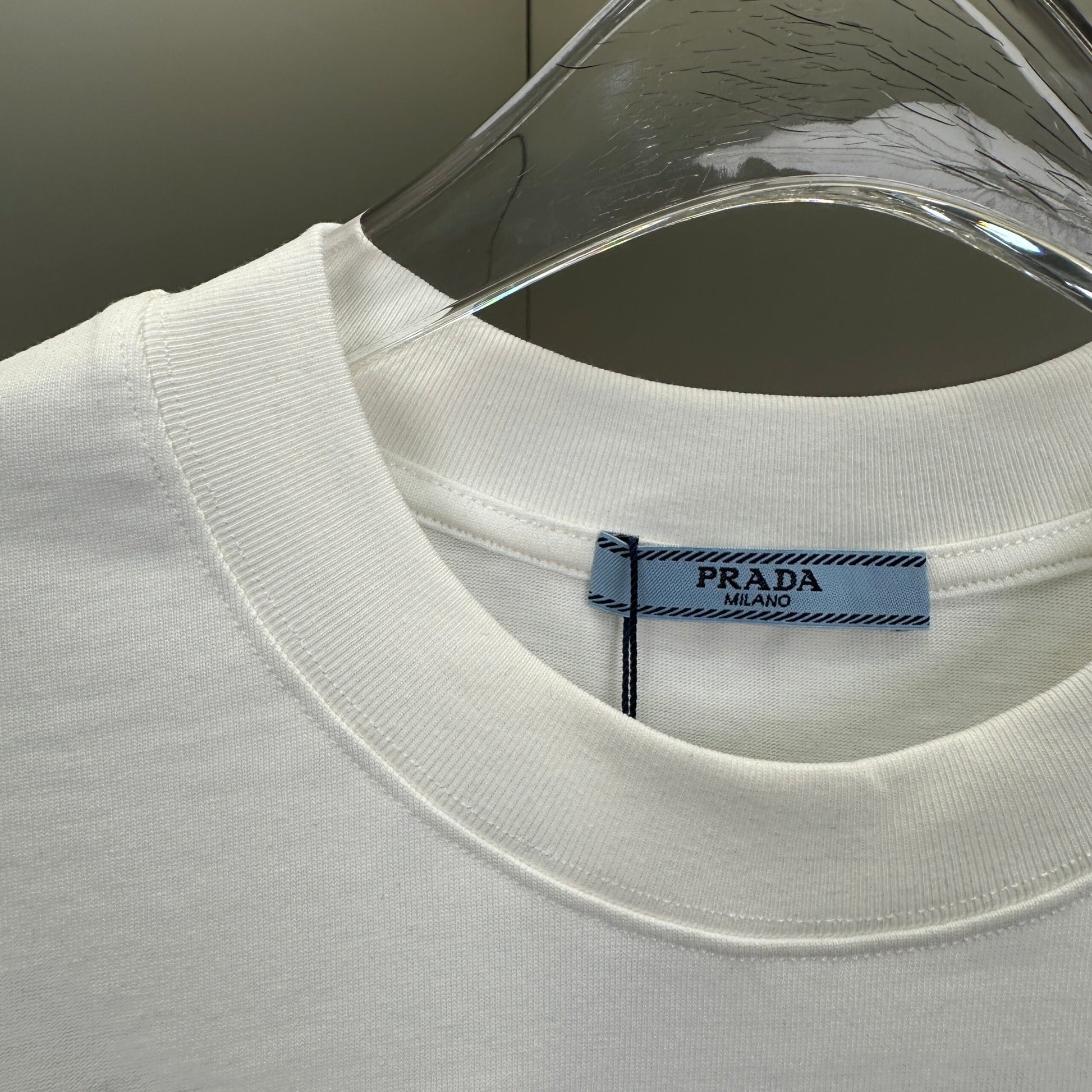 Prada T Cămașă Exclusive - prezentare produs