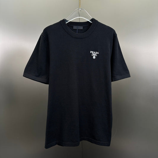 Prada Tricou Exclusive - prezentare produs
