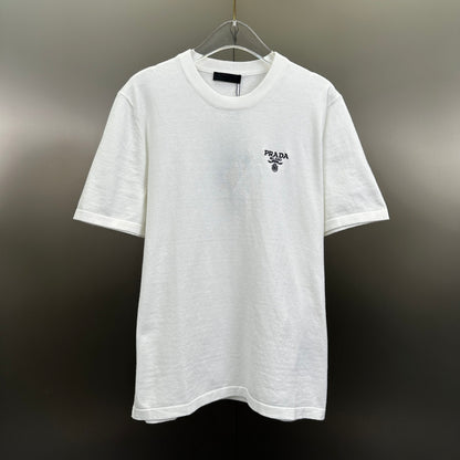 Prada Tricou Exclusive - prezentare produs