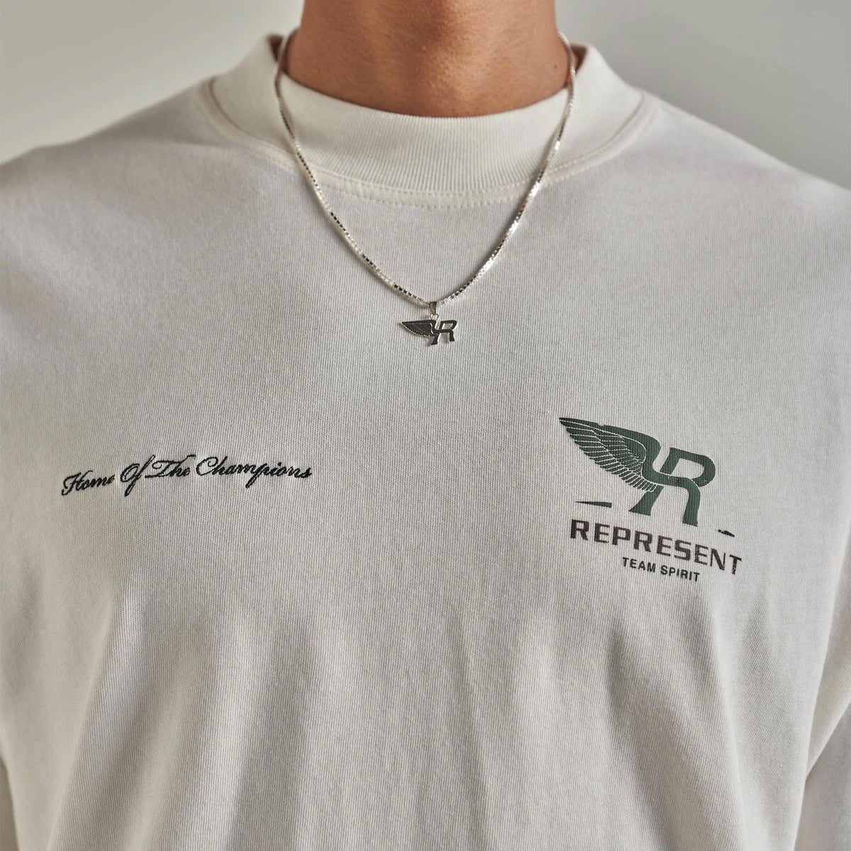 Represent Exclusive - prezentare produs