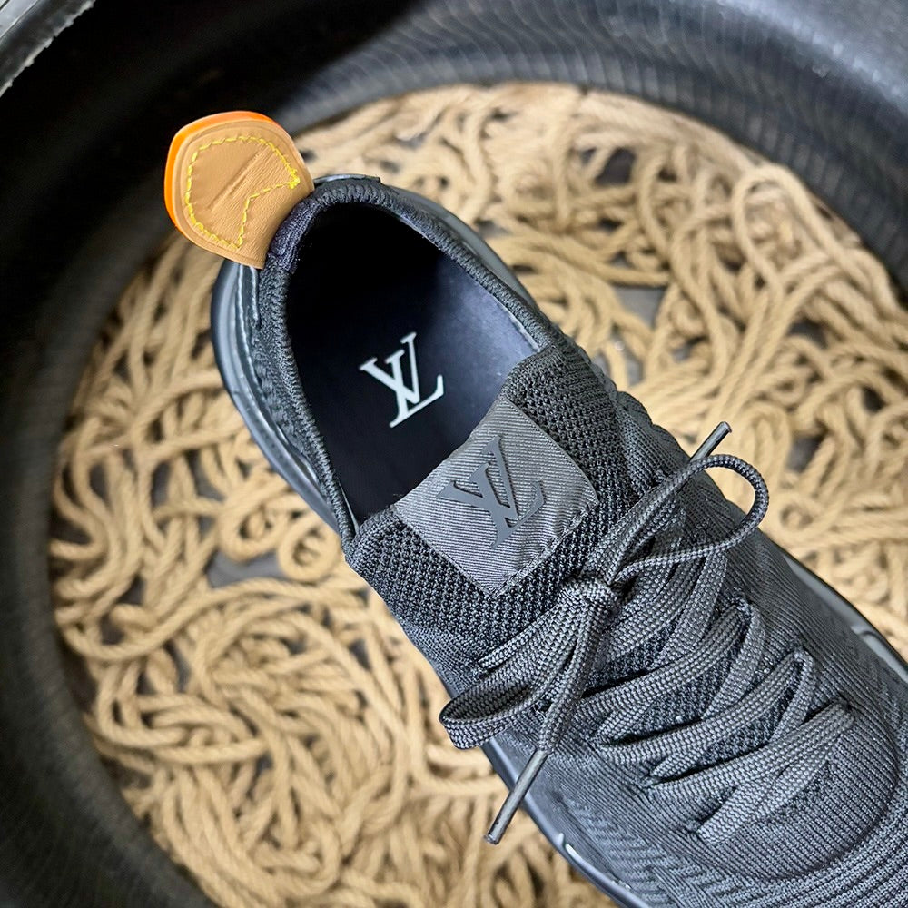 Louis Vuitton LV Trainers Exclusive New Colecție - prezentare produs